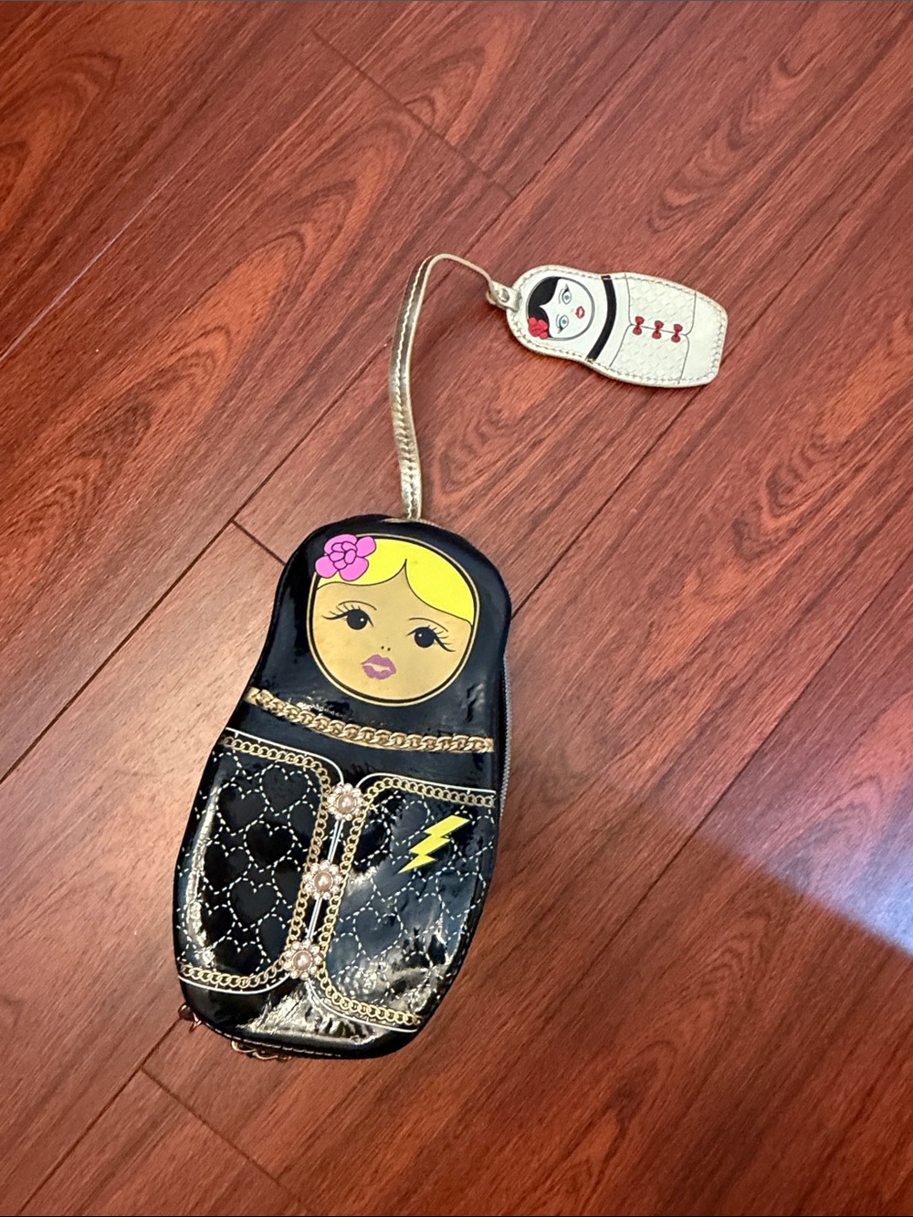 Betsey Johnson Black Patent Doll Face Wristlet with Yellow and Pink Accents - Picture 11 of 11